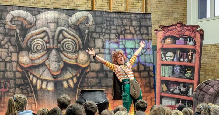 Besuch aus dem Nimmerland an der Boy-Lornsen-Schule