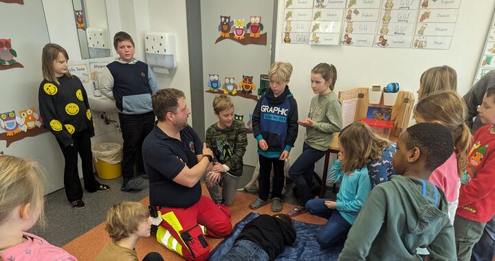 Besuch des Deutschen Roten Kreuzes