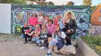 Das Team der Boy Lornsen Schule feierte eine 80er-Jahre-Party!