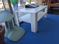 Neue Sitztische